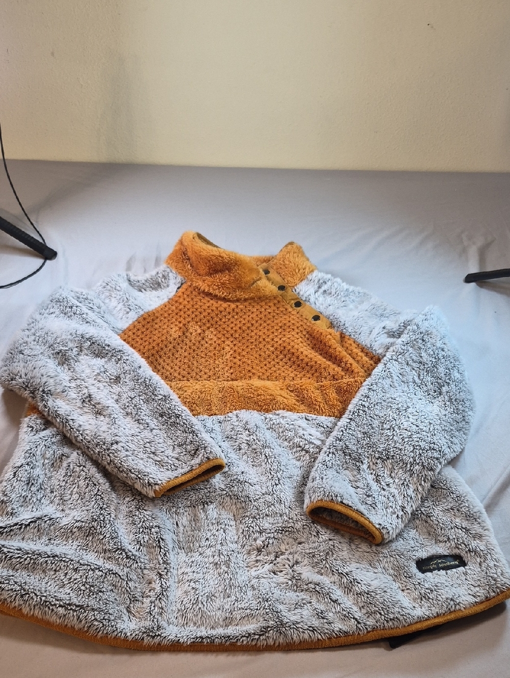 Cozy Two-Tone Sherpa Pullover - Mustard and Light Gray XL